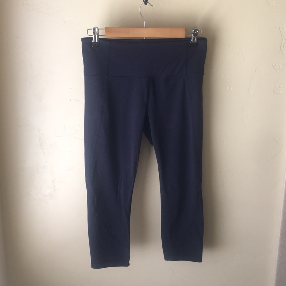 Athleta powervita crops